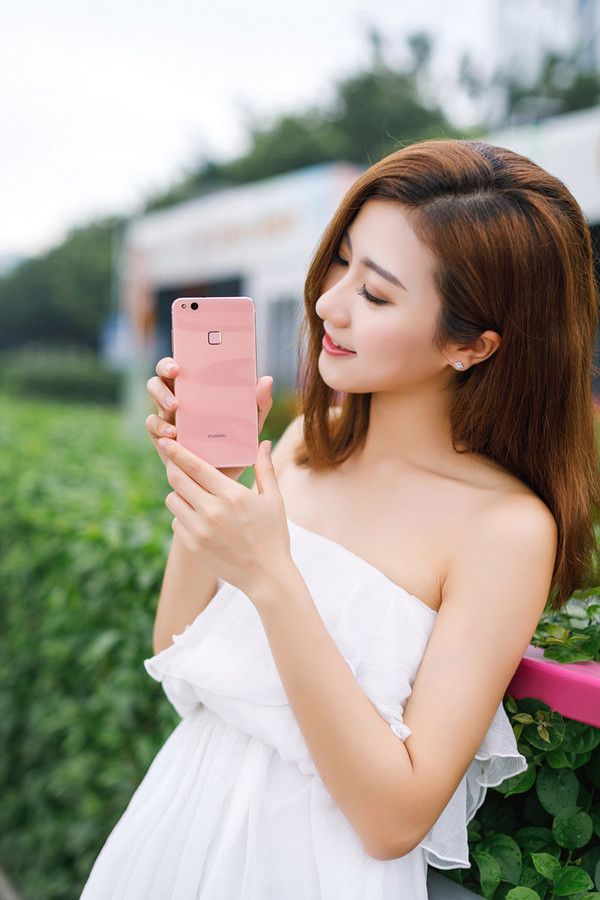 青春洋溢 HUAWEI nova 青春版美女图赏 