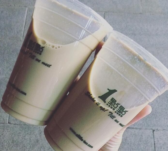 一点点奶茶店