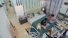 先同居后恋爱 《美女与极品》神节目刷新婚恋观