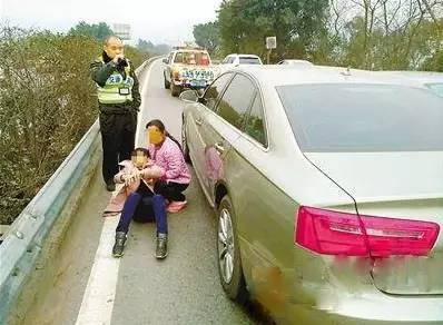 美女入美被拒,理由:穿着性感.|日报