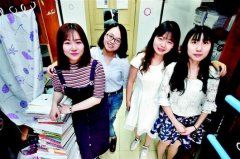 最美学霸寝室！四名女生被15所国外名校录取