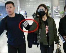 赵丽颖的内搭不细看都不知是这个图案！而且她