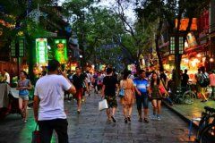 西安回民街有什么好吃的_西安回民街美食大全 _西安回民街有哪些好吃的