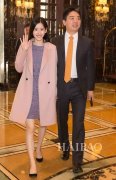 天呐| 奶茶妹妹宴请美国半个时尚圈，刚升级成娘的她凭啥这么粉？