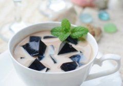一点点奶茶仙草冻怎么做