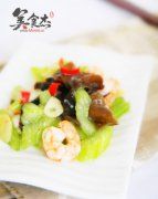 家常西芹炒虾仁的做法【图】西芹炒虾仁的家常