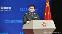 国防部回应美国驱逐舰闯入南海：予以警告驱离