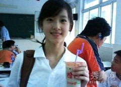 奶茶妹妹南笙度娘 凭一张照片走红网络的10女星
